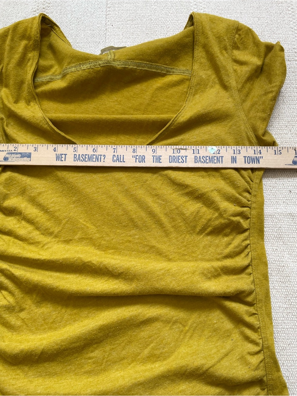 We The Free Cap Sleeve Scoop Neck Tshirt Size M Ruched Sides Chartreuse Color - Picture 7 of 8